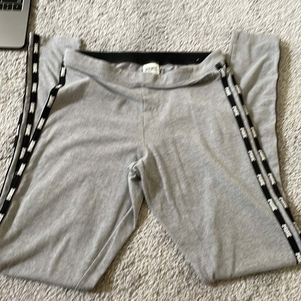 Victoria Secret PINK LEGGINGS size small